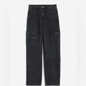 H&M CURVY FIT STRAIGHT HIGH CARGO JEANS 8